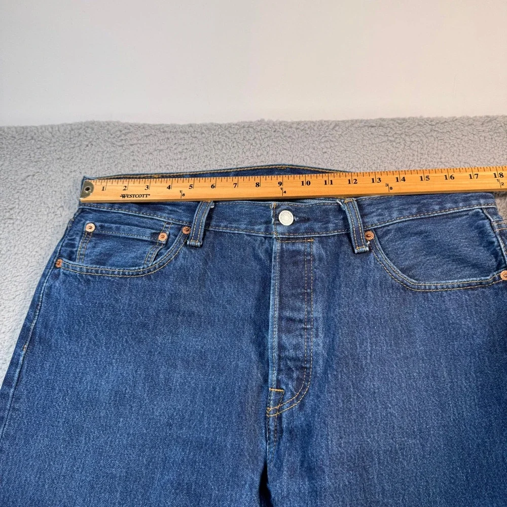 Levis good used